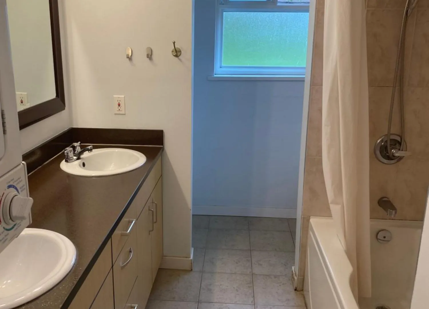 One Bedroom Suite With Independent Access ريتشموند، كولومبيا البريطانية ريتشموند، كولومبيا البريطانية
